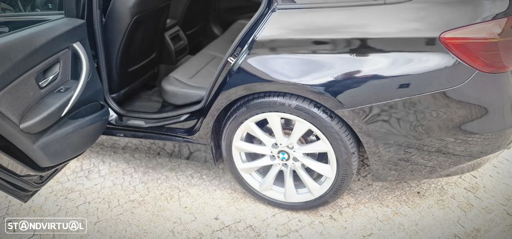 BMW 320 d Auto Line Modern - 5