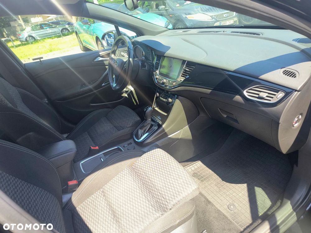 Opel Astra 1.6 T GPF Dynamic S&S - 11