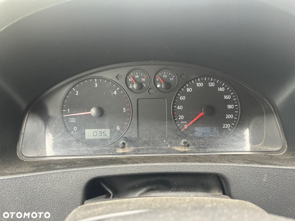 Volkswagen Transporter - 2