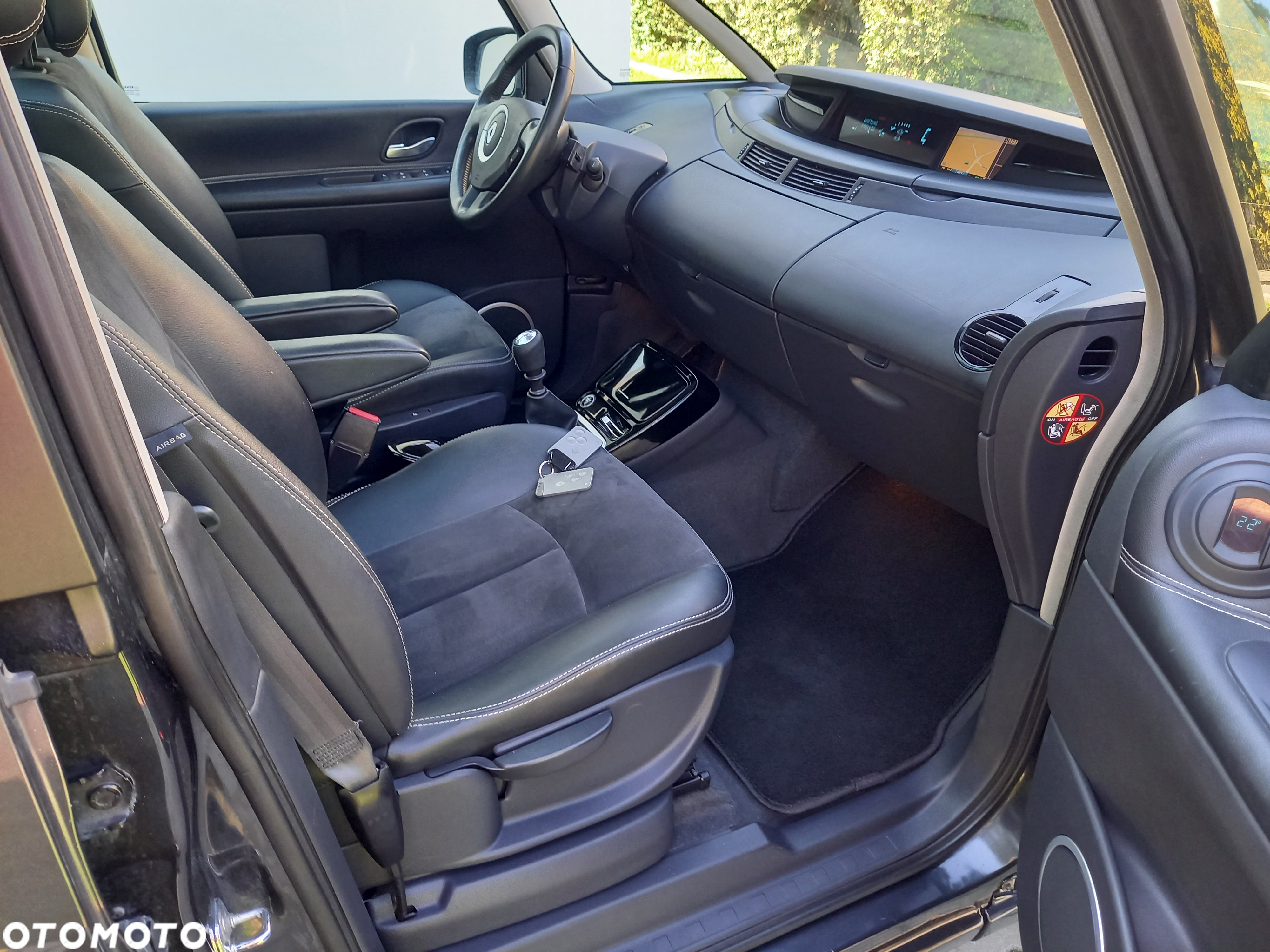 Renault Espace 2.0 dCi FAP Privilege - 27