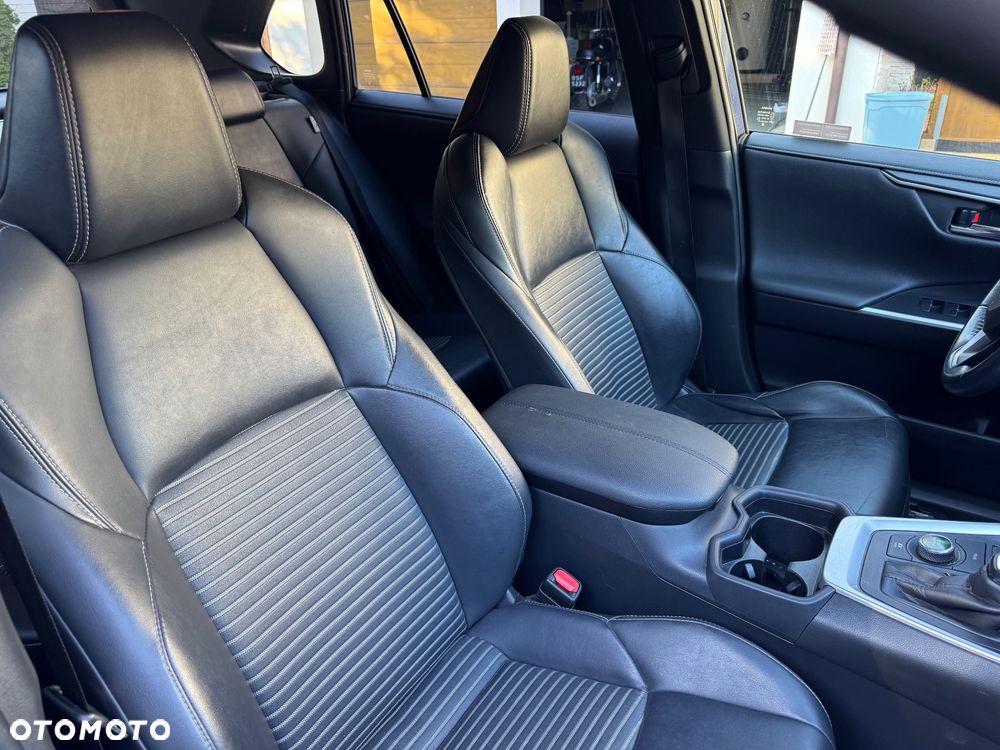 Toyota RAV4 - 20