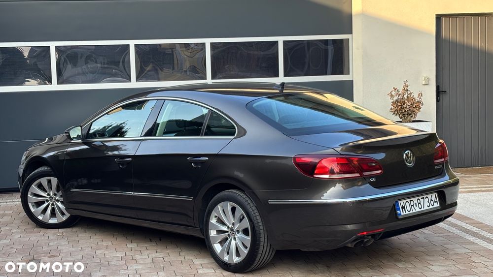Volkswagen CC - 40