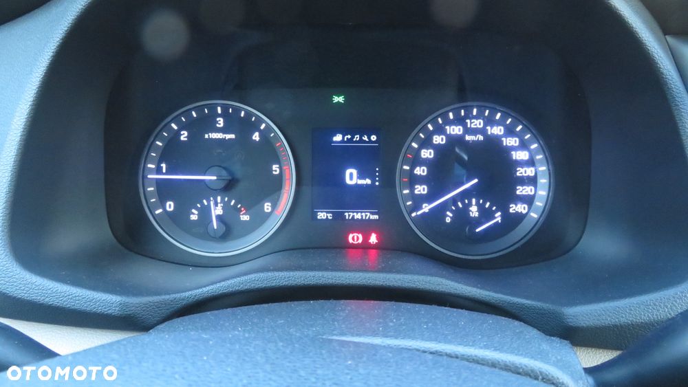Hyundai Tucson 2.0 CRDI BlueDrive Comfort 2WD - 13