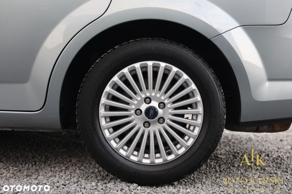 Ford Mondeo - 10
