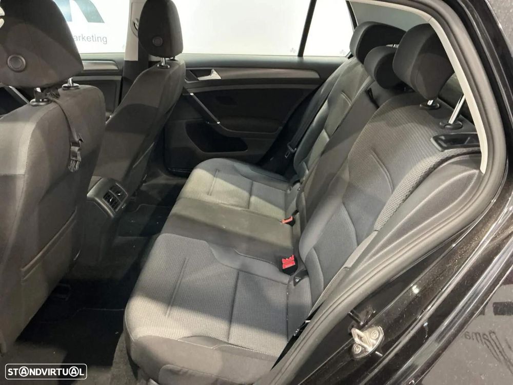 VW Golf 1.0 TSI Sportline - 6
