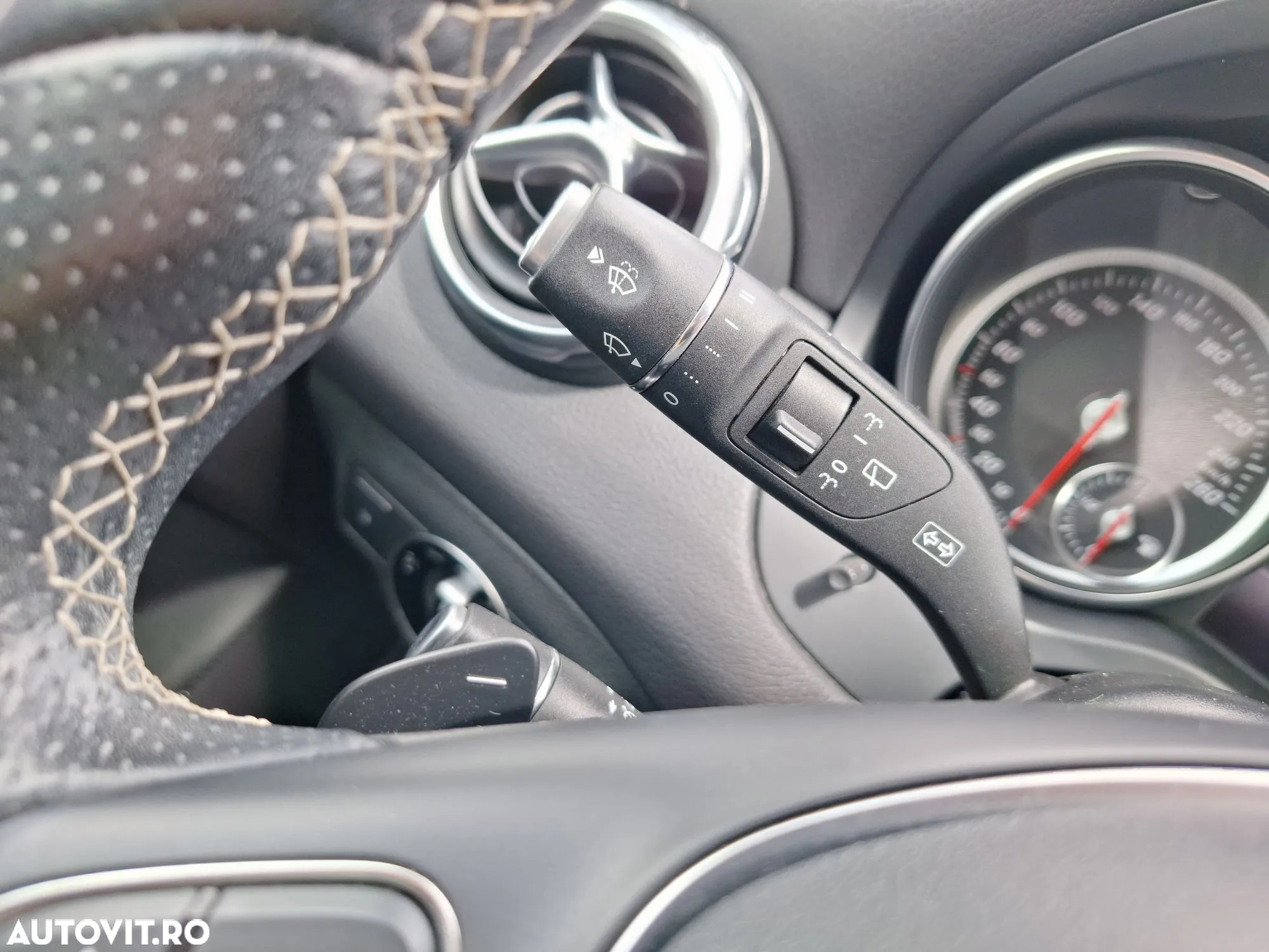 Mercedes-Benz GLA 200 d 4MATIC Aut. - 20