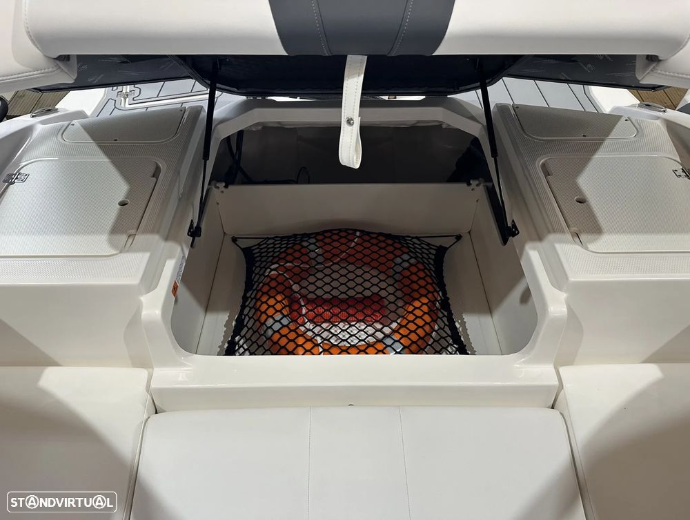 Chaparral 21 SSI OB - 17