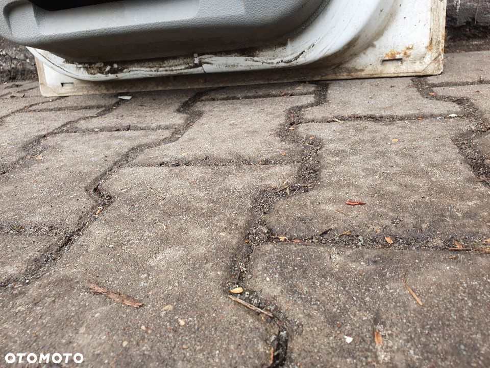 DRZWI PRAWE PASAŻERA MASTER MOVANO 98-10r. EU - 5