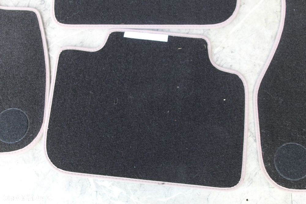 DYWANIKI WELUROWE BMW X2 F39 9484261 NOWE - 11