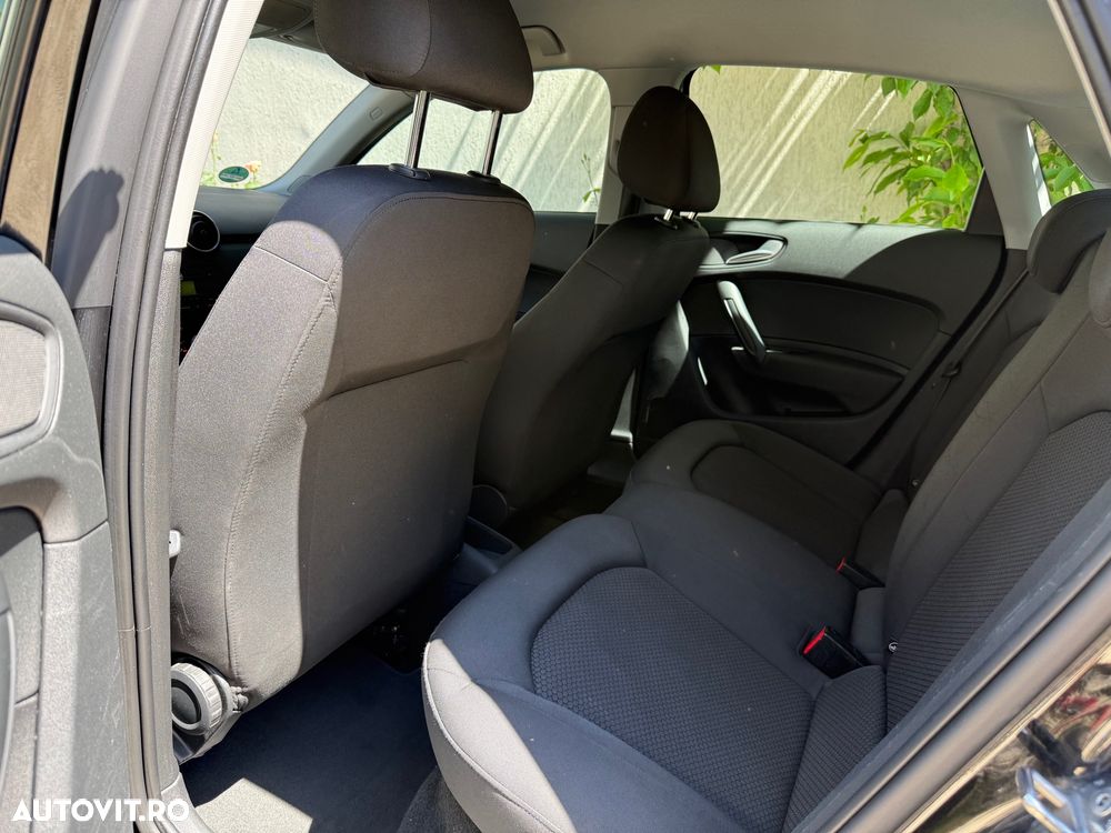 Audi A1 1.6 TDI Attraction - 8