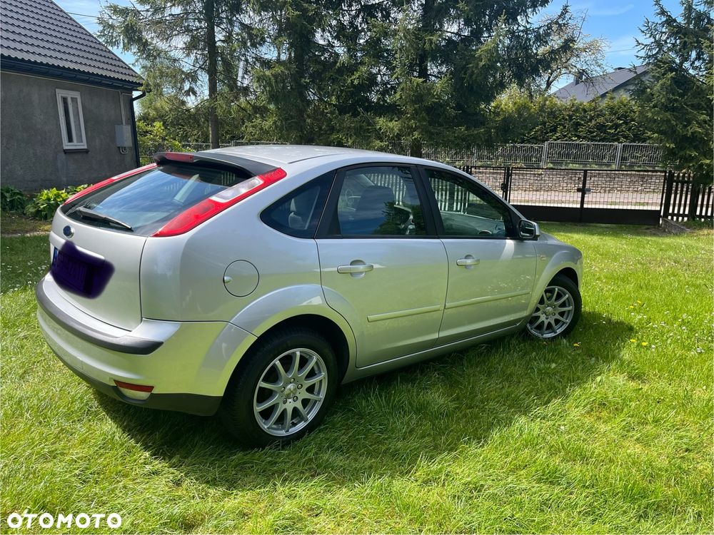 Ford Focus 1.6 Ti-VCT Trend + - 2