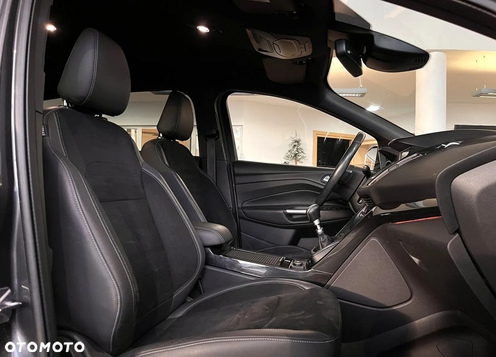 Ford Kuga 1.5 EcoBoost FWD ST-Line ASS GPF - 26