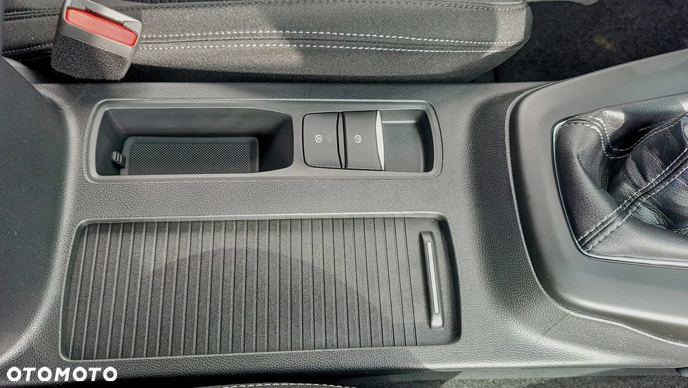 Ford Focus 1.0 EcoBoost mHEV Active X - 20