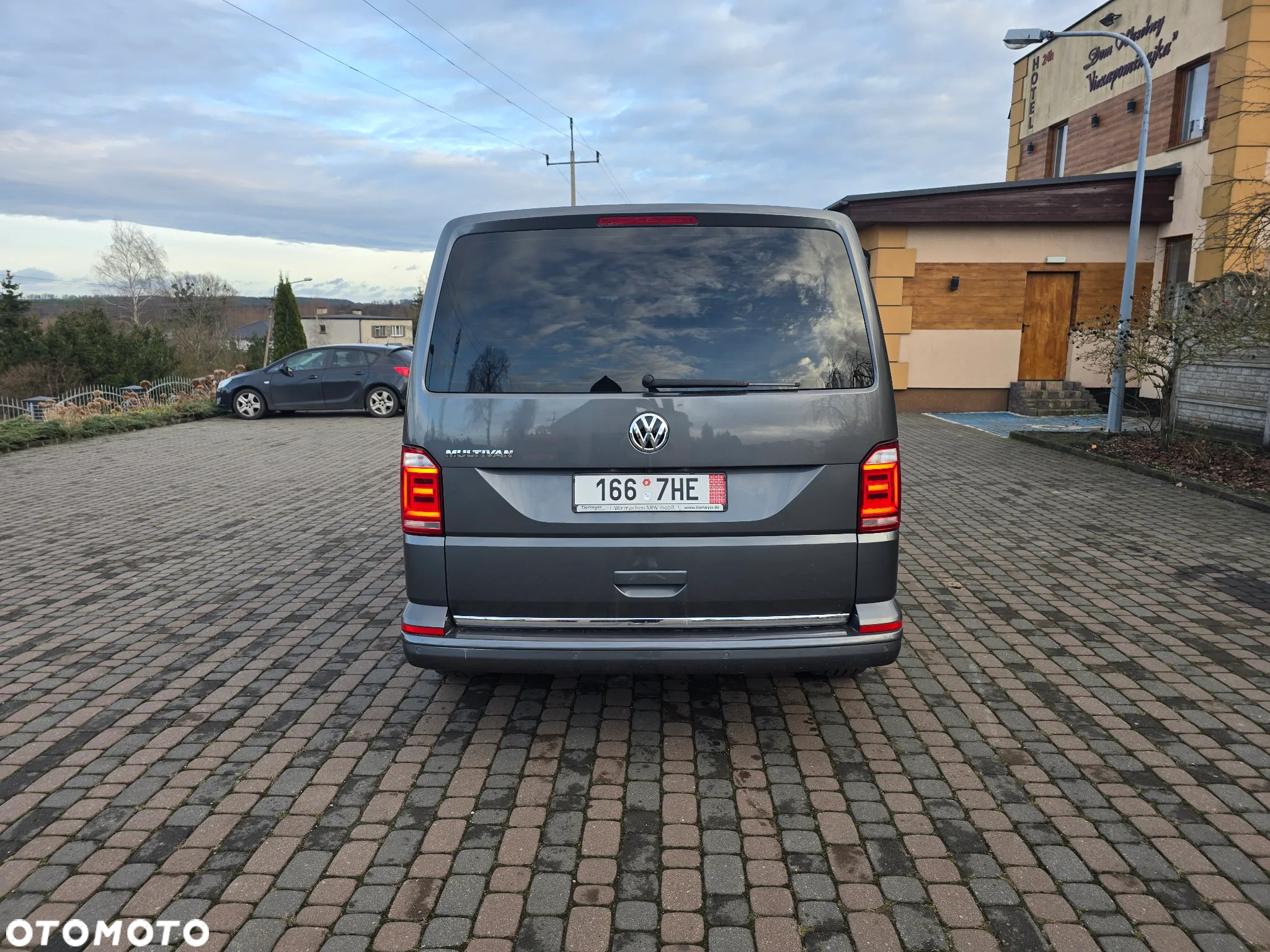 Volkswagen Multivan 2.0 BiTDI L1 Highline DSG - 18
