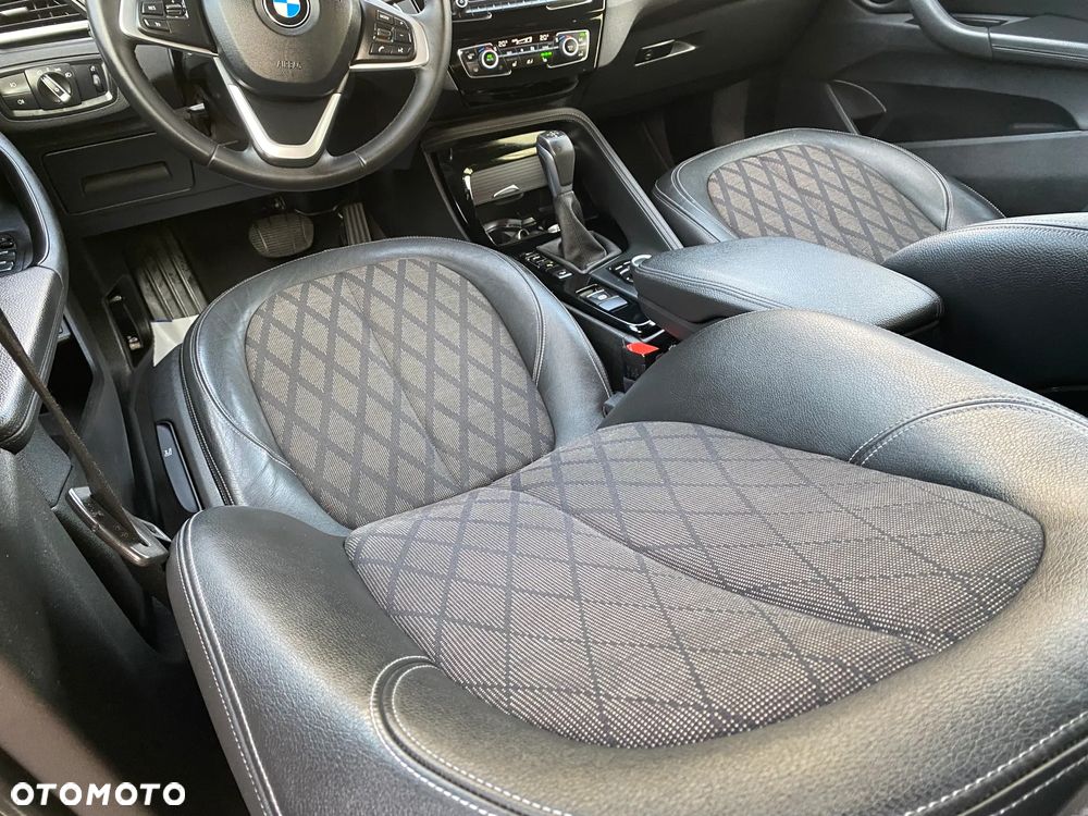 BMW X1 xDrive25d Sport Line sport - 31