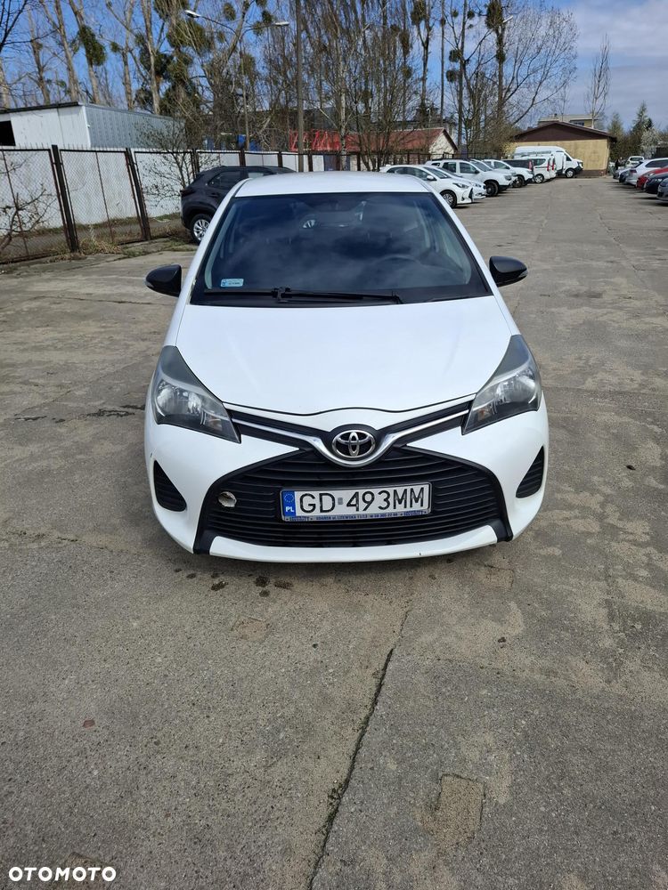 Toyota Yaris - 1