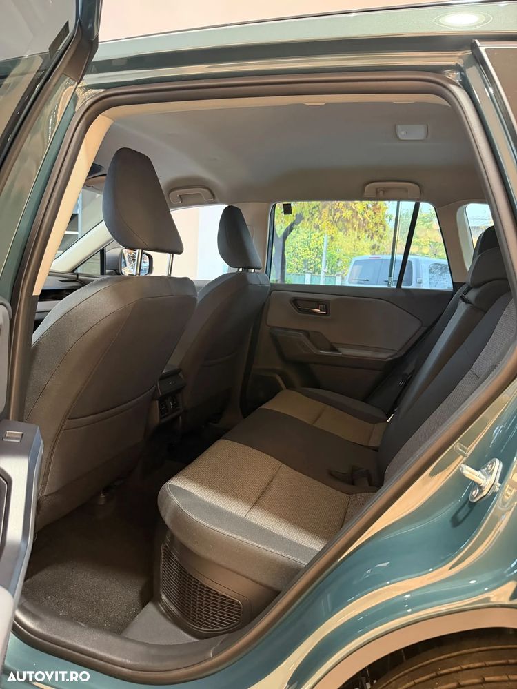 Toyota RAV4 - 9