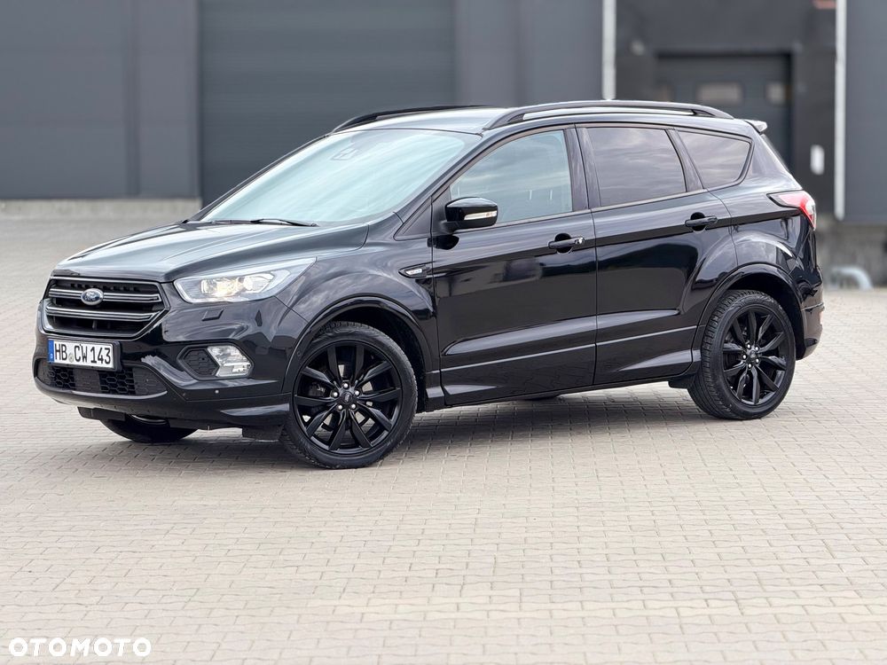 Ford Kuga 1.5 EcoBoost 2x4 ST-Line - 2