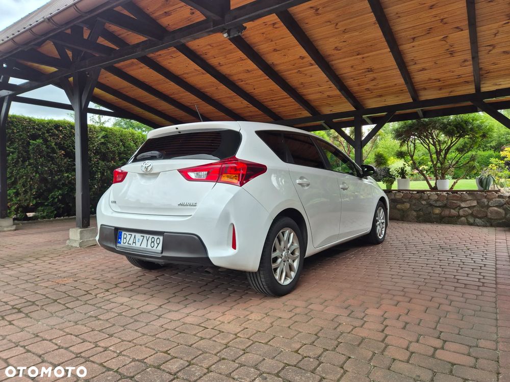 Toyota Auris 1.33 VVT-i Life - 9