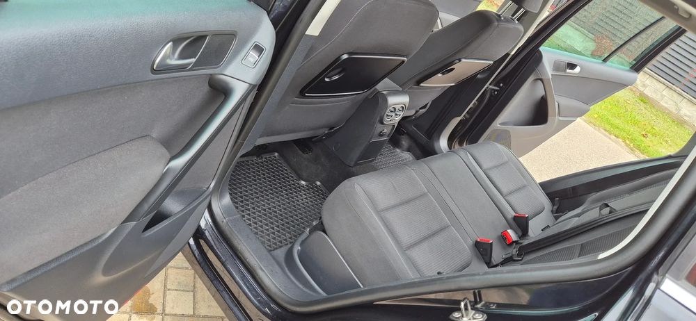 Volkswagen Tiguan 2.0 TDI DPF BlueMotion Technology Sport & Style - 19