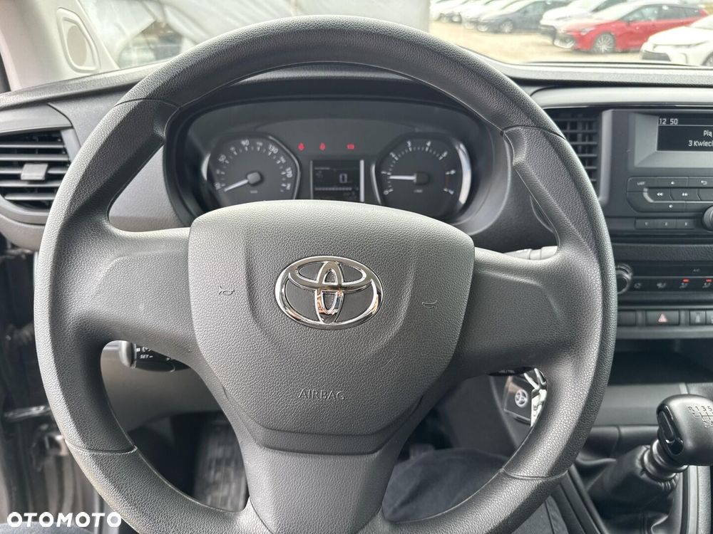 Toyota PROACE - 15