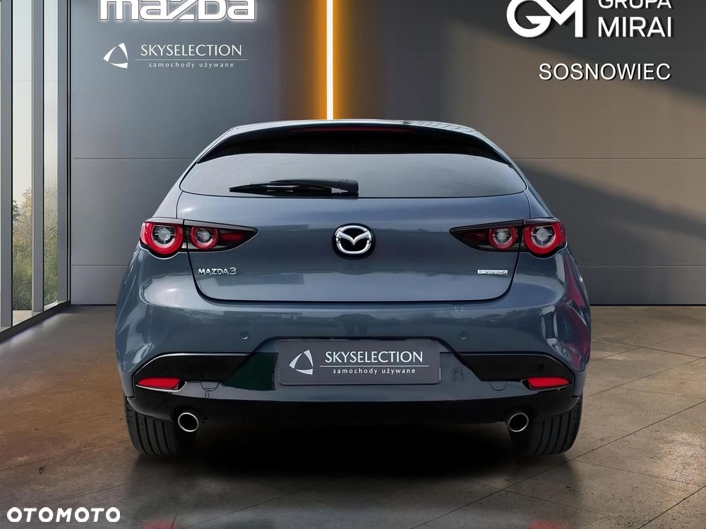 Mazda 3 - 5