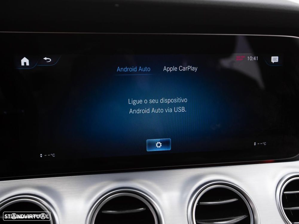 Mercedes-Benz E 300 de 9G-TRONIC - 32