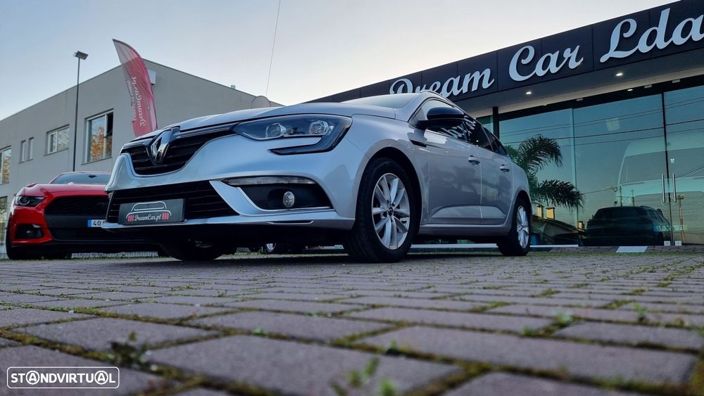 Renault Mégane Sport Tourer - 11