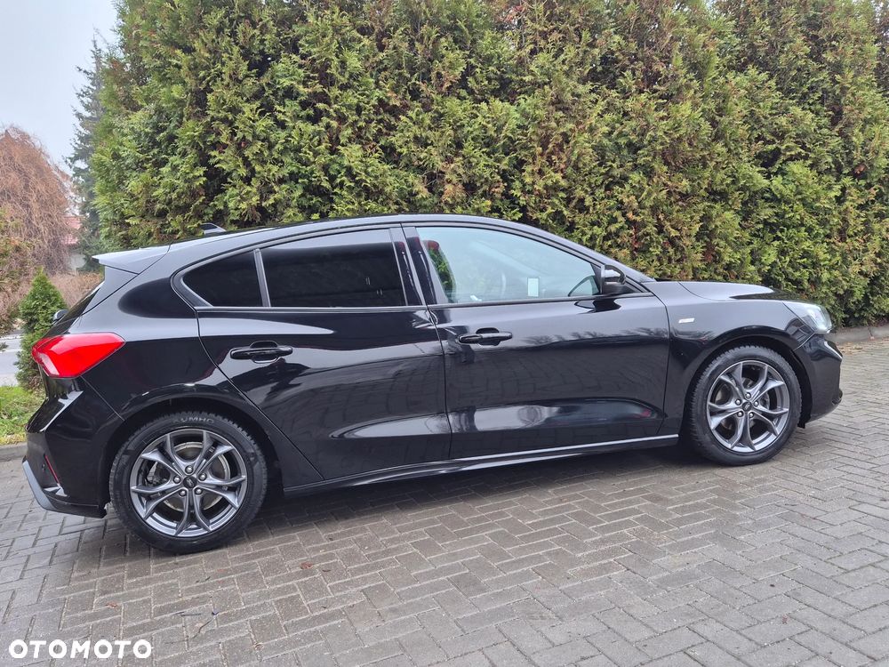 Ford Focus 1.5 EcoBlue STart-Stopp-System ST-LINE - 13