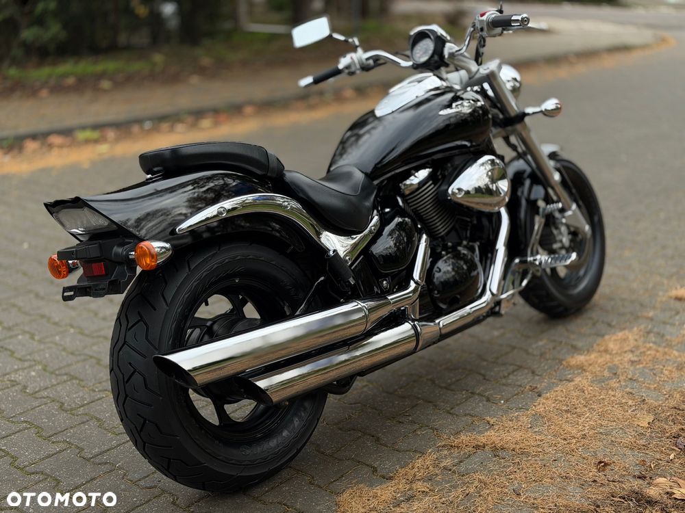 Suzuki Intruder - 4