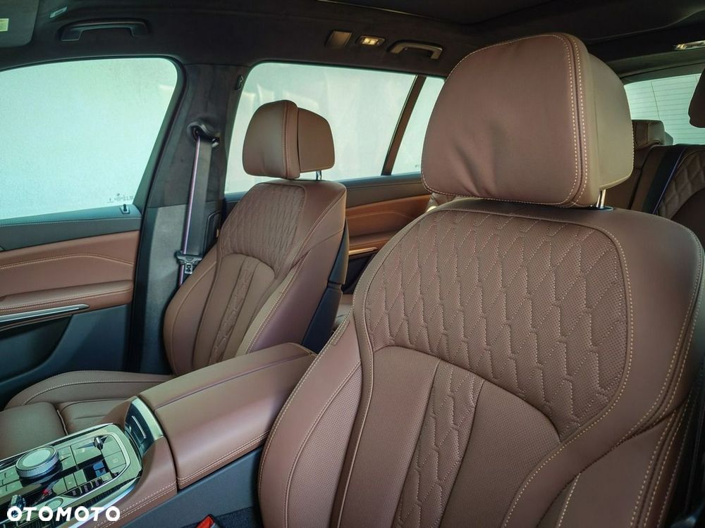 BMW X7 xDrive40d - 18