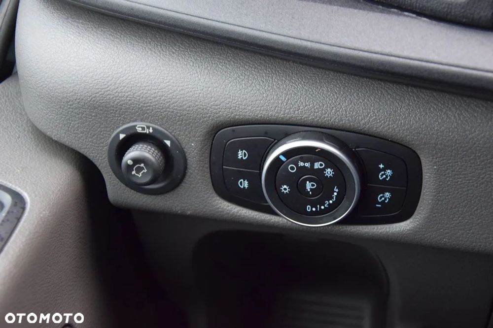 Ford TRANSIT ​*LIFT​*L3H3​*130KM​*AKTYWNY TEMPOMAT​*KAMERA​*KLIMA​* - 17