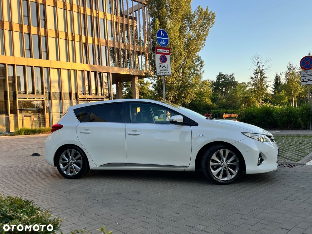 Toyota Auris - 4