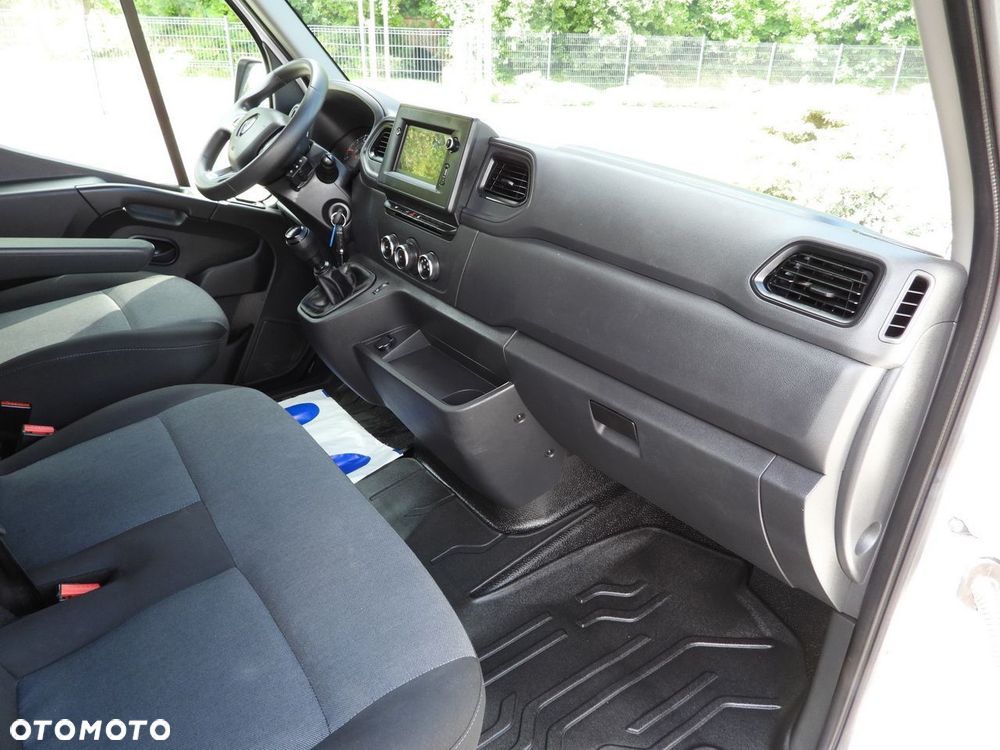 Renault MASTER FURGON BRYGADÓWKA 7 MIEJSC TEMPOMAT NAWIGACJA LEDY KLIMATYZACJA  135KM - 38