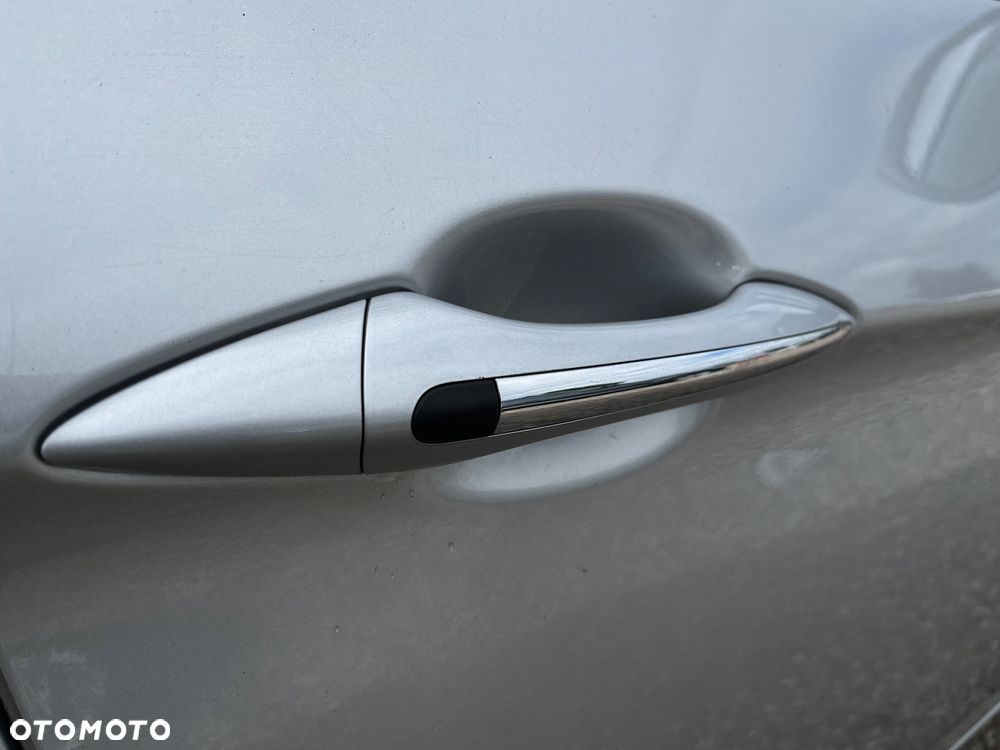 Hyundai i40 Kombi 1.7 CRDi Premium - 28