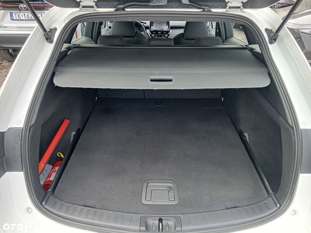 Toyota Corolla 1.8 Hybrid Comfort - 33