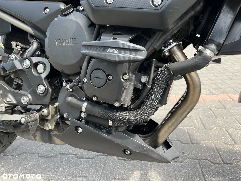 Yamaha XJ - 16