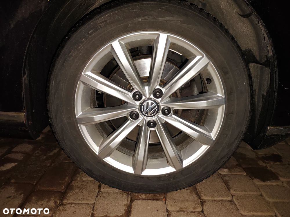 Volkswagen Passat 1.8 TSI BMT Highline DSG - 17