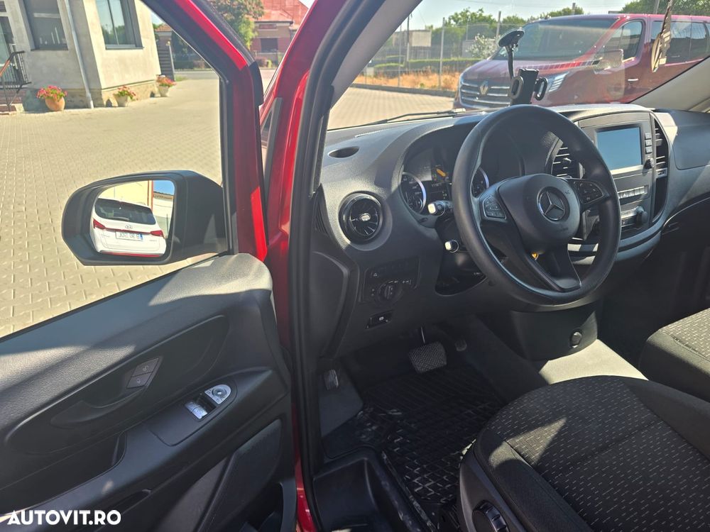 Mercedes-Benz Vito Compact 114 CDI 136CP RWD 9AT Base - 3