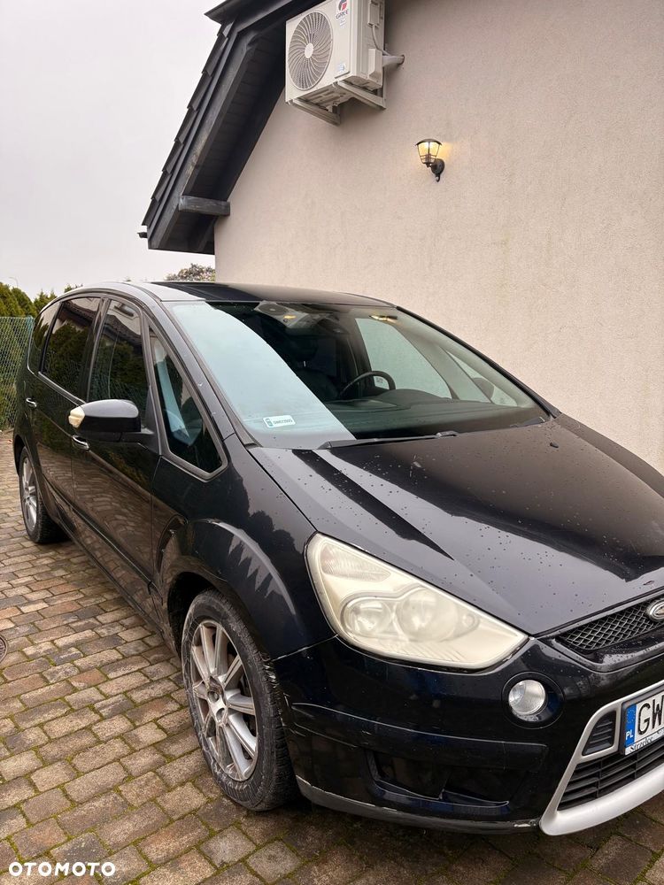 Ford S-Max - 1