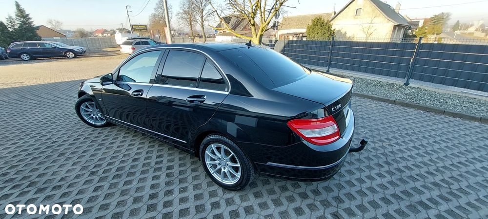 Mercedes-Benz Klasa C - 30