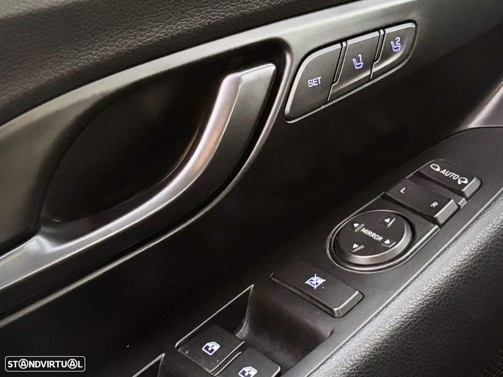 Hyundai i30 N 2.0 T-GDI Performance - 19