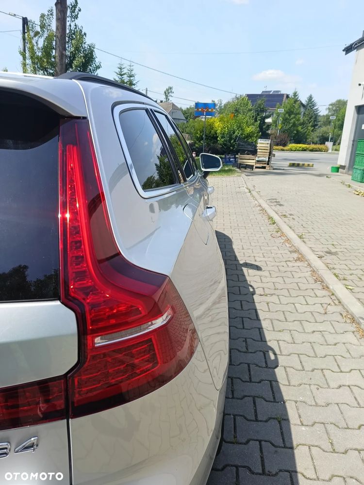 Volvo V60 D4 Momentum Pro - 10