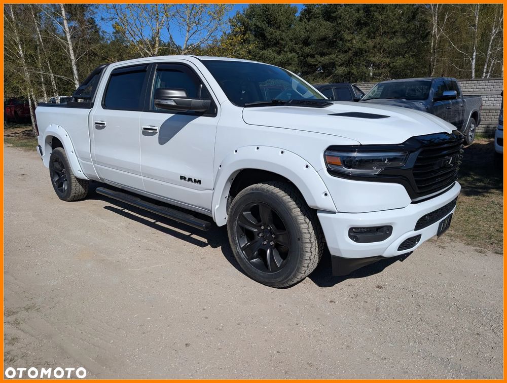 RAM 1500 Crew Cab Laramie - 8