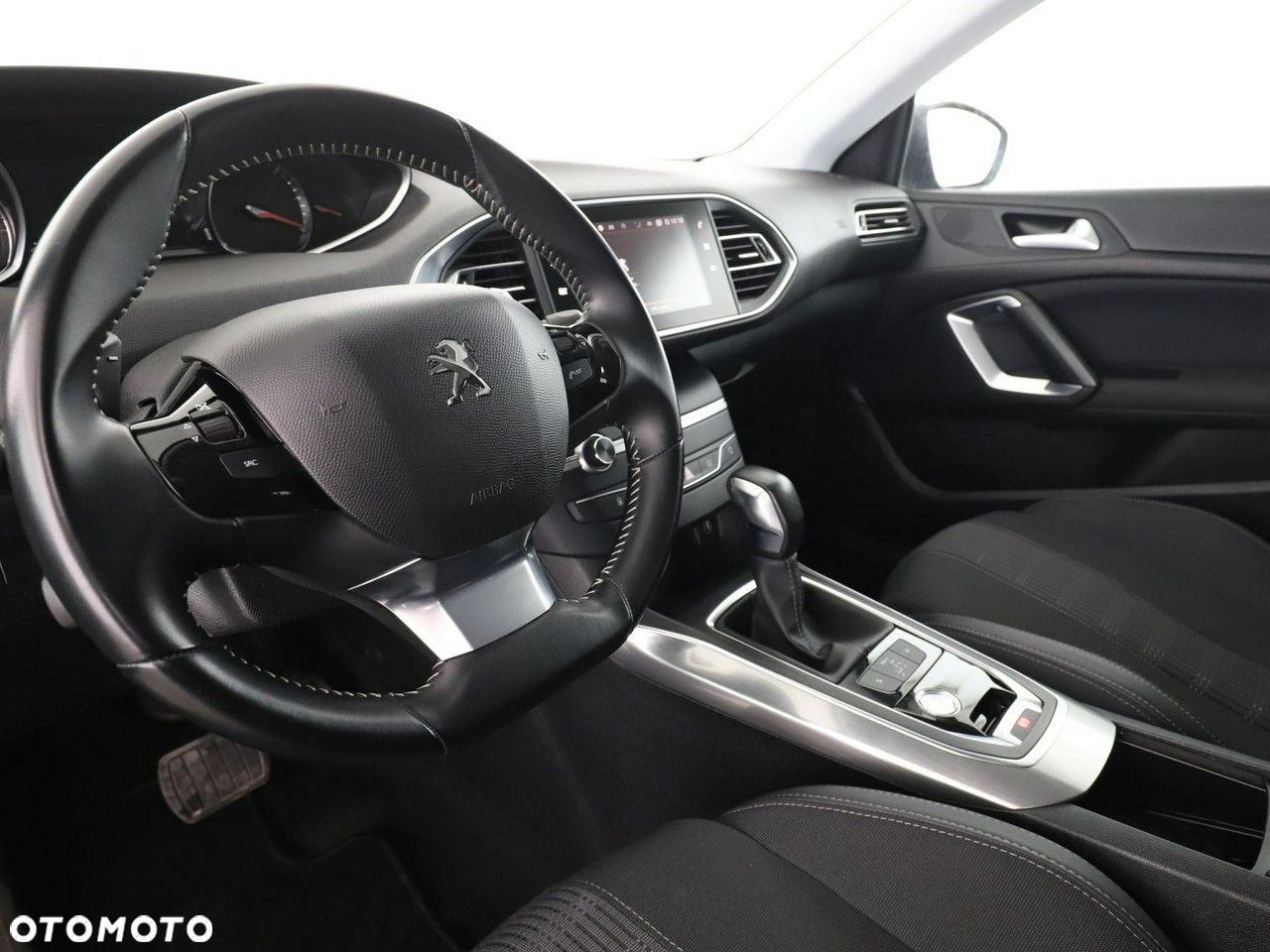 Peugeot 308 1.5 BlueHDi Allure S&S EAT6 - 14