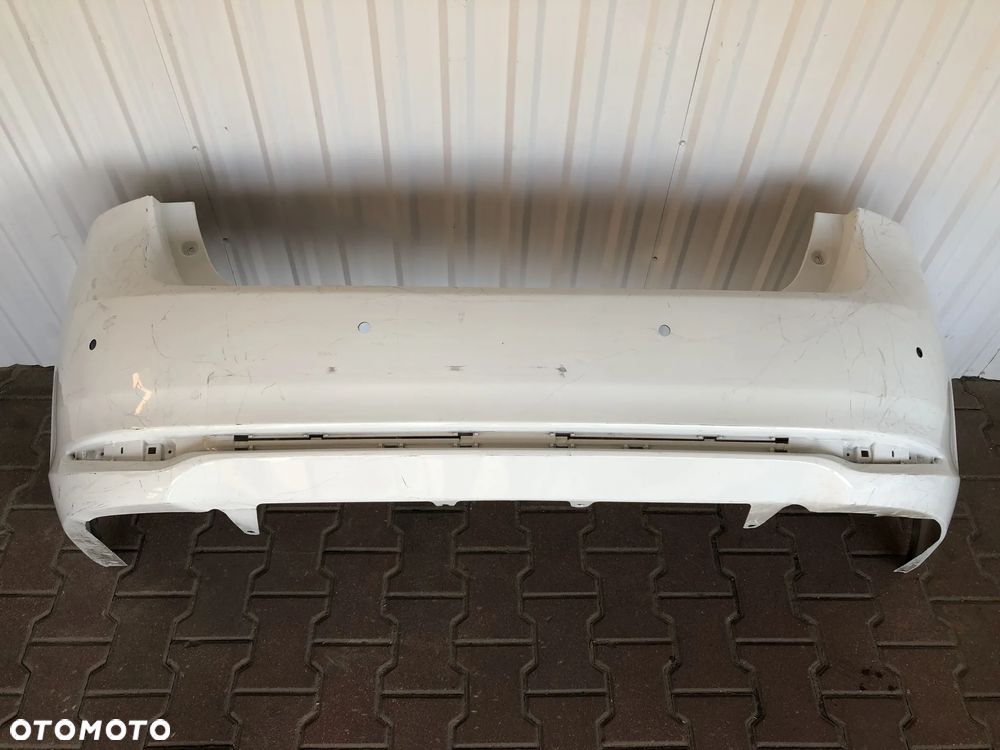 TOYOTA AVENSIS T27 II LIFT SEDAN 2015- zderzak tylny tył - 1