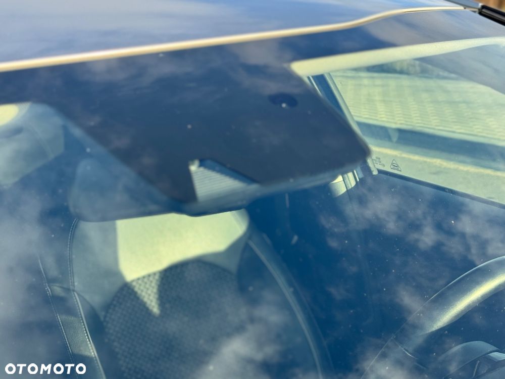 Kia Ceed 1.4 T-GDI L Business Line Plus - 36