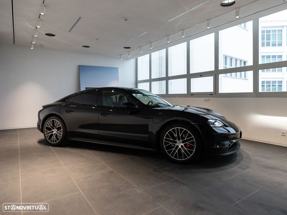 Porsche Taycan 4S Bateria Performance Plus - 9