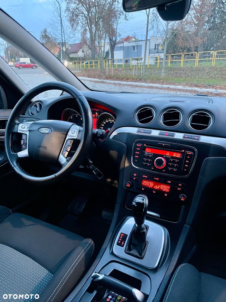 Ford S-Max 2.0 TDCi Trend - 16