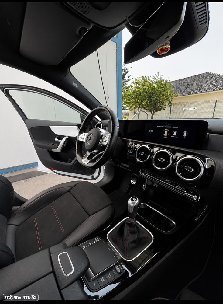 Mercedes-Benz A 180 d AMG Line - 10